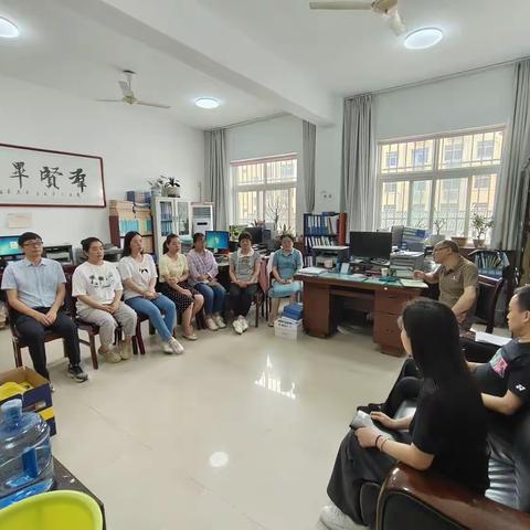 局财审科传达局端午节前会议精神，落实节假期间各项工作部署安排