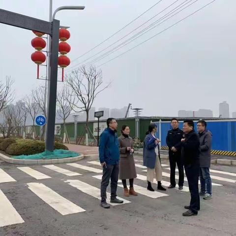 航天基地城市管理局副局长刘旭武带队调研基地丝路花城建设及外立面改造工作
