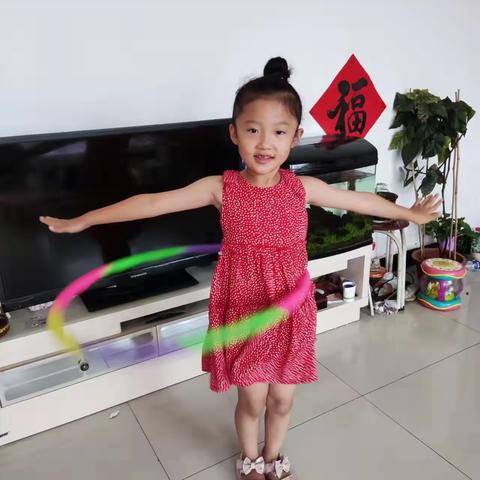“阳光运动，悦享童年”—西武泉幼儿园大班体育运动活动