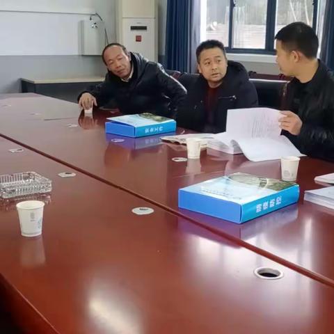 蛟潭二中迎接依法治县和法治政府考核