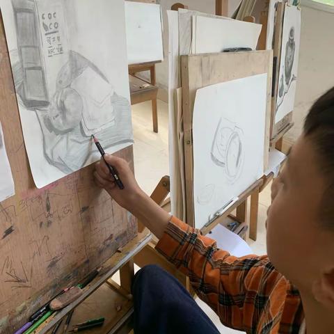 超越画室素描班