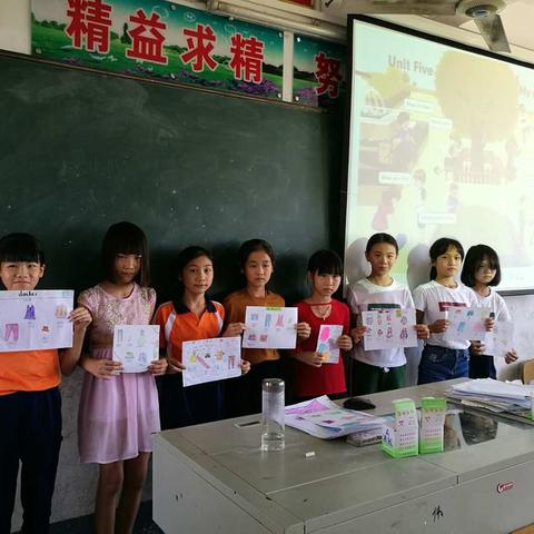 榕城区梅云石头小学2017-2018第二学期英语口语系列活动（二）Enjoy English !