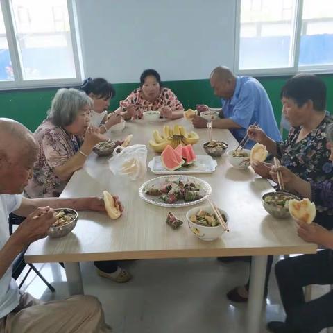 日间照料中心，贴心的“第二个家”