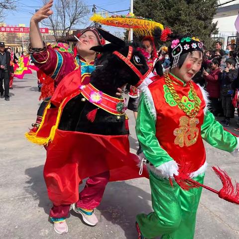 弘扬传统文化，助推乡风文明||徐杨街道举办“二月二”龙抬头社火活动