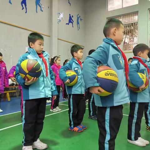 大洋路小学教育集团与嘉兴市秀洲实验小学交流活动——体育与健康课《多种形式的运球活动方式》