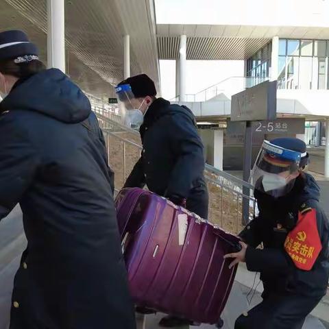 榆林车站春运路上的动人时刻二