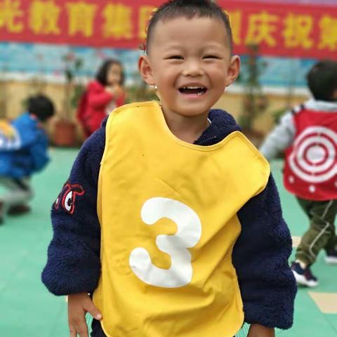 小一班学期末评语——让我们来一起见证宝贝的成长吧