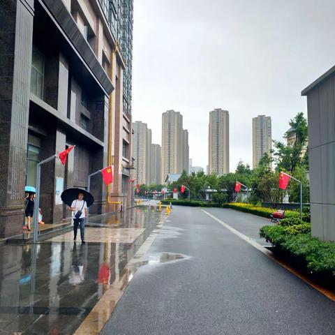 雨季来临，防洪抗汛，米兰春天服务中心，构筑一道安全屏障。