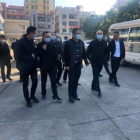 街道办主要领导率队调研新桥街道上寮社区垃圾分类工作