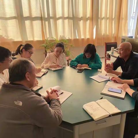 乌兰浩特一中拓展性课程/特色劳动课系列教研活动汇编