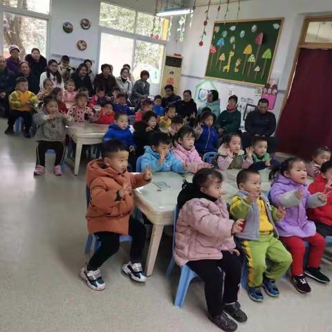 巨龙幼儿园小二班十一月家长开放日