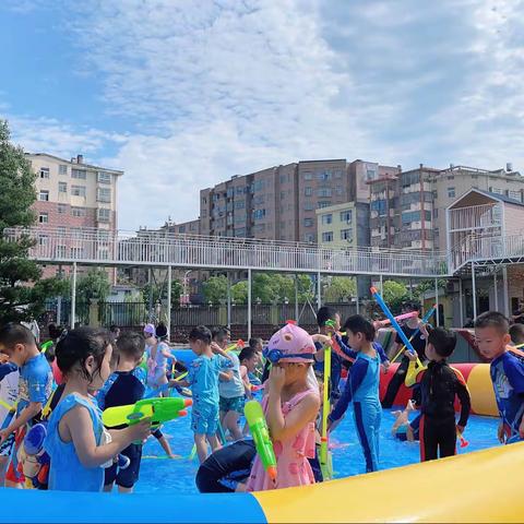 【邀请函】博苑*若贝尔国际幼儿园“漫游夏日，FUN乐校园！