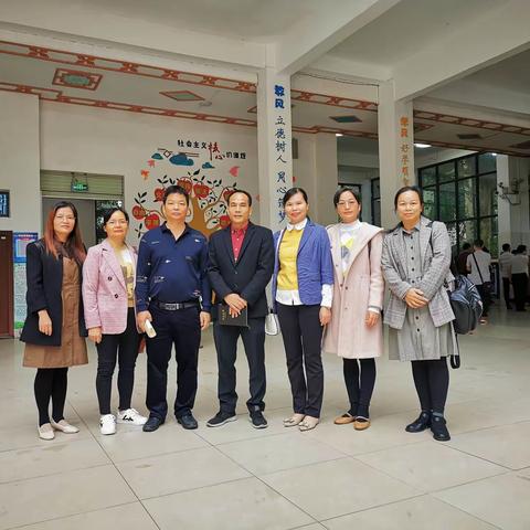 落实品质教育 借鉴名校经验——邕宁区那楼镇中心学校参加五象小学“校长骨干教师能力提升培训班”学习