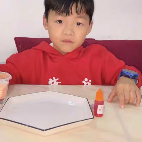 科学小实验-《会爬升的水》