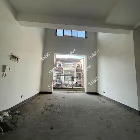 ✨金顿小镇裕丰苑。产权126平6跃7，4房双卫也可做5房。正中庭位置巴士。新证，报价42.8万。☎️629647