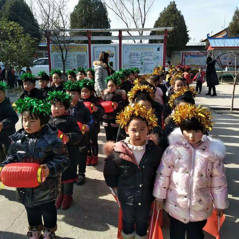 张官营第十小学学前部元旦节目汇演精彩回顾