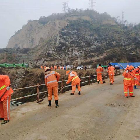 离石环卫中心:从死角盲区大围剿，助力文明城市创建