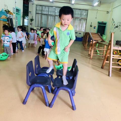 龙泽幼儿园种子一班6月22号教学日志