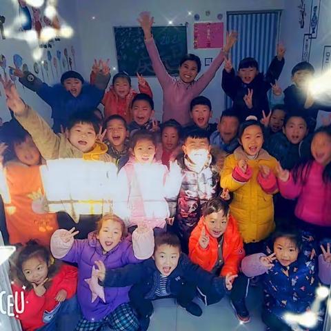 薇薇早教幼儿园水果拼盘庆元旦