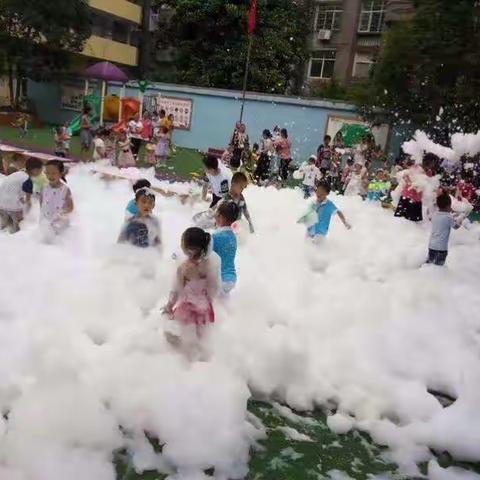 金钱寺幼儿园“泡泡浴”活动邀请函！