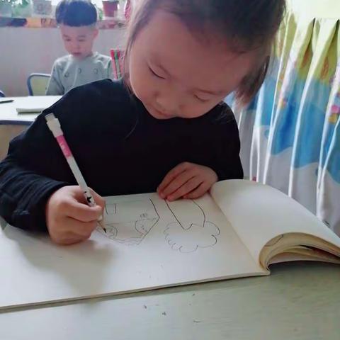 晓月班—周子涵