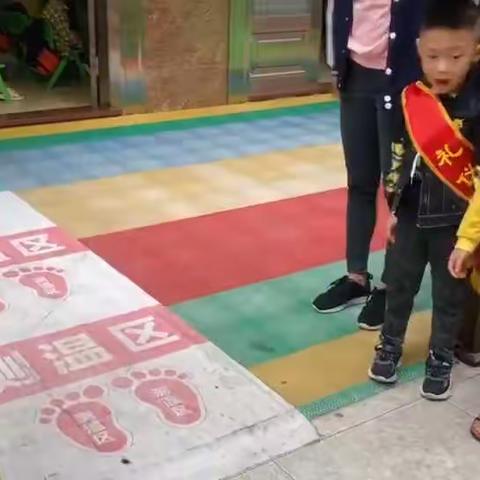 红星幼儿园小班生活片段记录