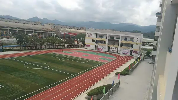 闽侯虎峰中学:一所校园文化浓厚而独特的农村初级中学