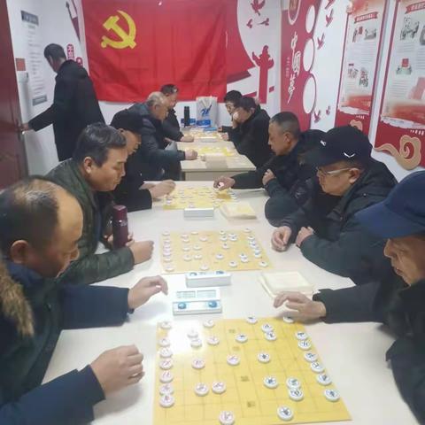 新时代文明实践站解放路社区开展“解放路第一届象棋比赛”