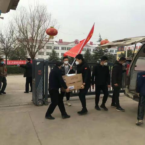 为敬老院送去温暖—铁门镇中心卫生院