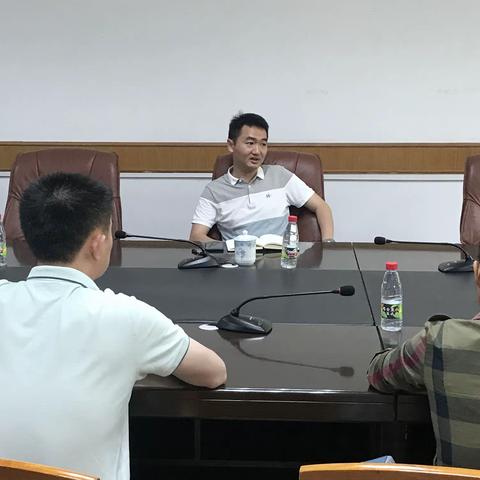 龙华区召开老旧小区微改造碰头会