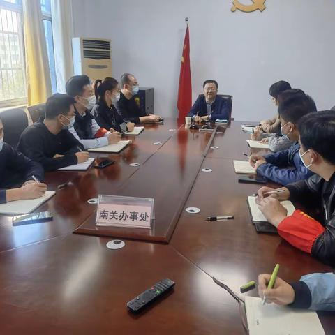 区领导刘红选到分管办事处及工业企业实地督导疫情防控、安全生产等重点工作