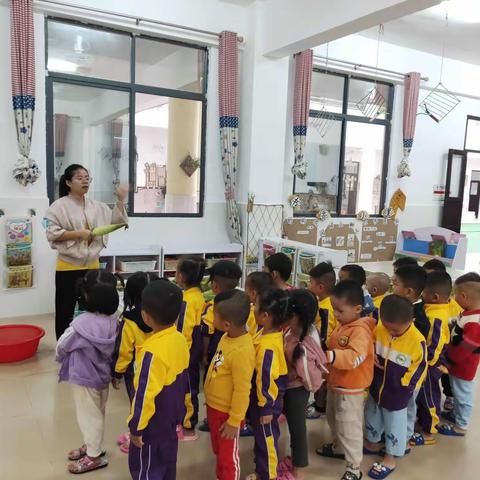 “我是帮厨小达人”——藤寨幼儿园小一班帮厨活动