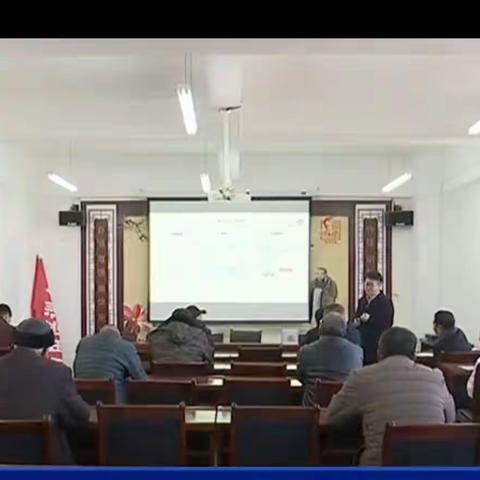 高陵区举办设施蔬菜新技术应用培训会