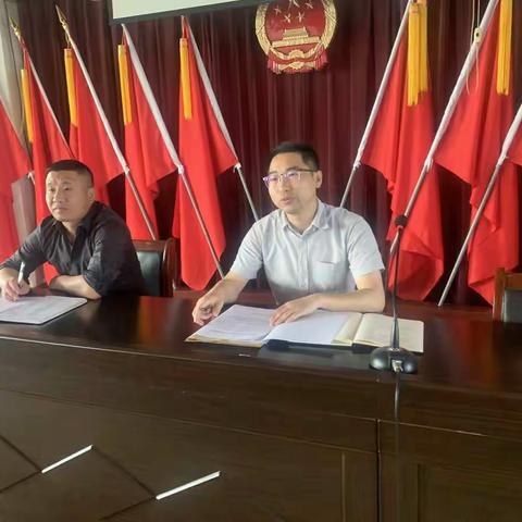 横峰街道开展《浙江省禁毒条例》学习培训会