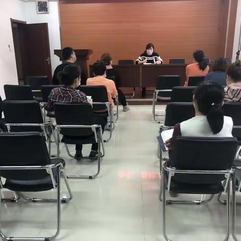 【铁西创卫】笃工街道圣工社区开展垃圾分类宣传活动