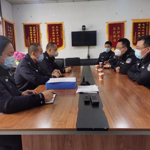 灵寿县三圣院派出所到育文所观摩学习