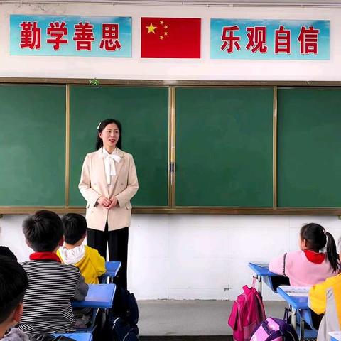 菁菁校园，书香浓郁----蚌埠第八中学四月份学生规范汉字书写验收活动