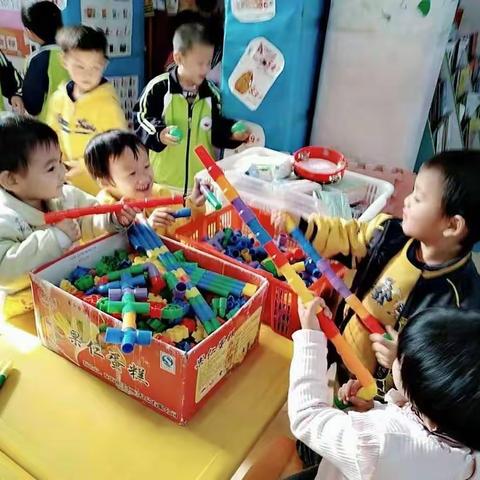 沙䓣中心幼儿园小班一一区域活动