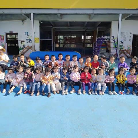 建水县南庄镇娇娇幼儿园教师基本技能书画比赛