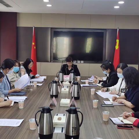 “我为首善区添光彩”                                               —巾帼劳模座谈会