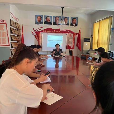 邯郸市肥乡区第三幼儿园召开“婚事俭办 抵制订婚大操大办”专题会议