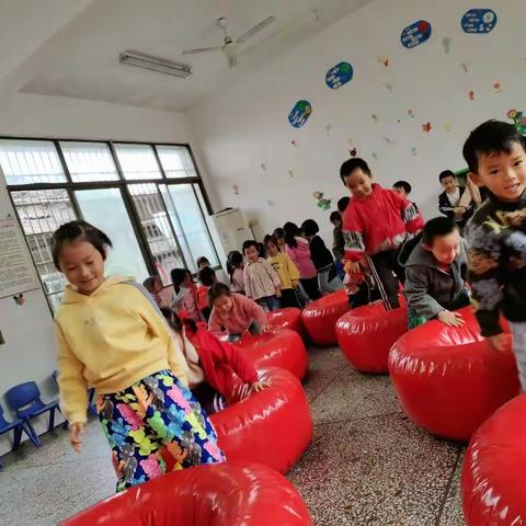 敦睦幼儿园大班10月份精彩瞬间