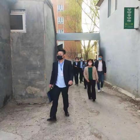 延南街道劳保所协助区监察队开展企业复工复产情况调查