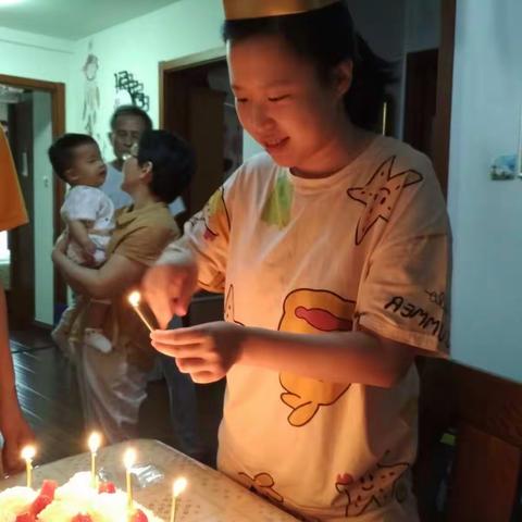 祝朱晓姗30岁生日快乐！一  2020年6月1日制作！