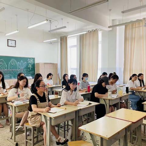 夏日风光无限好，缤纷教研意正浓——广利街小学2021-2022第二学期期末校内培训