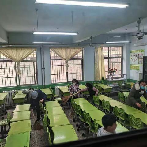 家校互助    除尘迎新