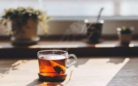 商业中心分理处“秋天里的一杯热”爱心活动