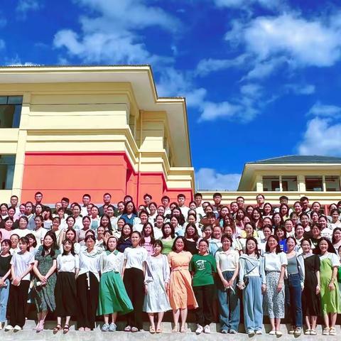 育德育心育人才，立规立教立素养——上犹县2022年新教师培训