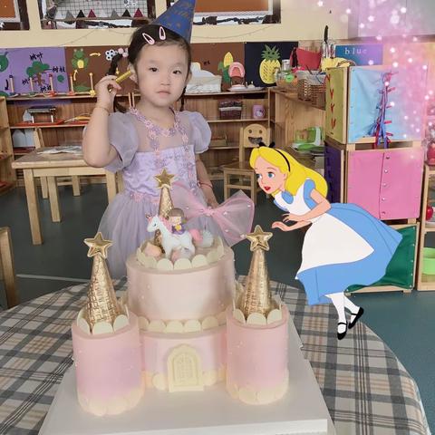 CiCi四周岁生日留念🎈