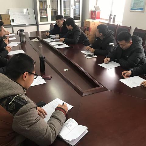 清筛二车间团总支召开团员教育评议暨团总支书记述职会议